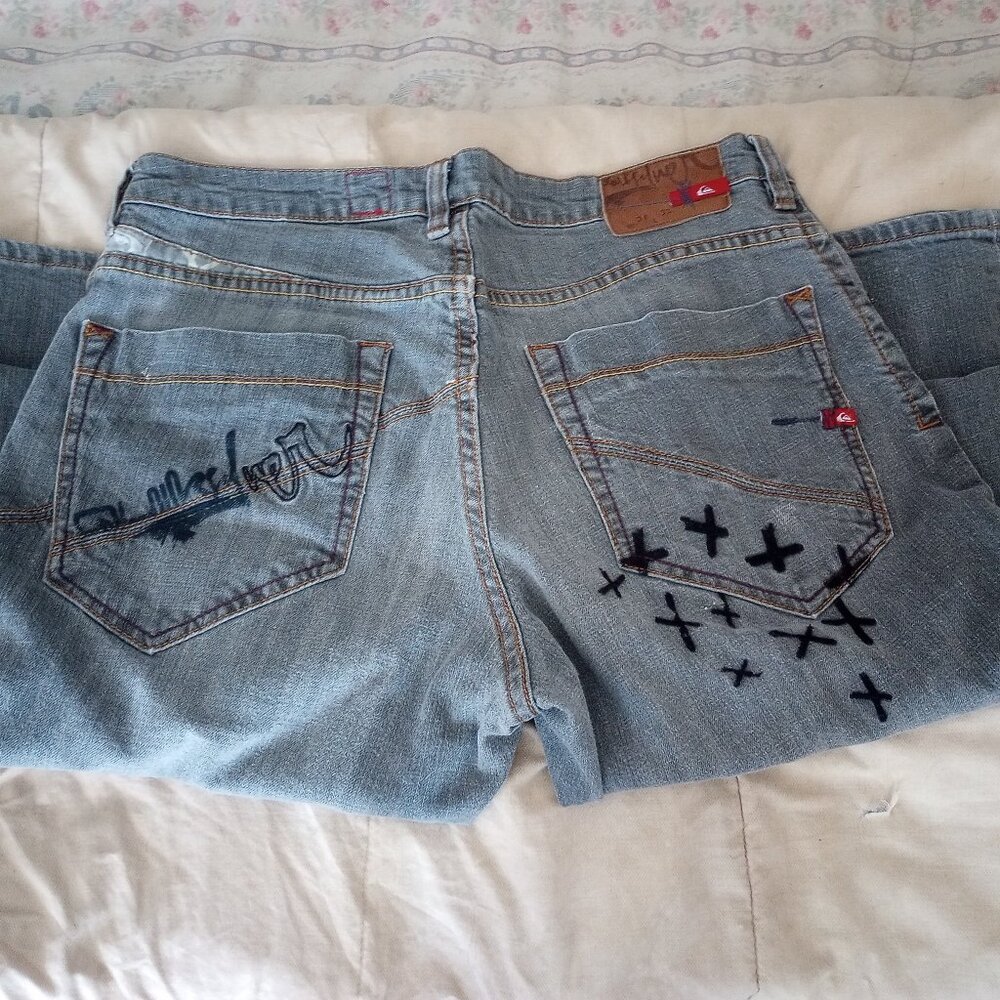 Men's Quik Jeans. Embroidery  Size 31